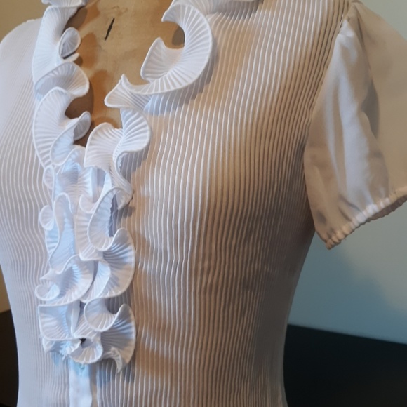 ND New Directions White Crinkle Blouse, size M - Picture 2 of 4